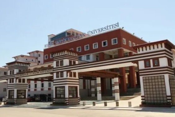 Rize’li Hukukçular ve Siyasiler