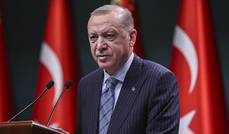 Cumhurbaşkanı Erdoğan kabine sonrası konuşuyor