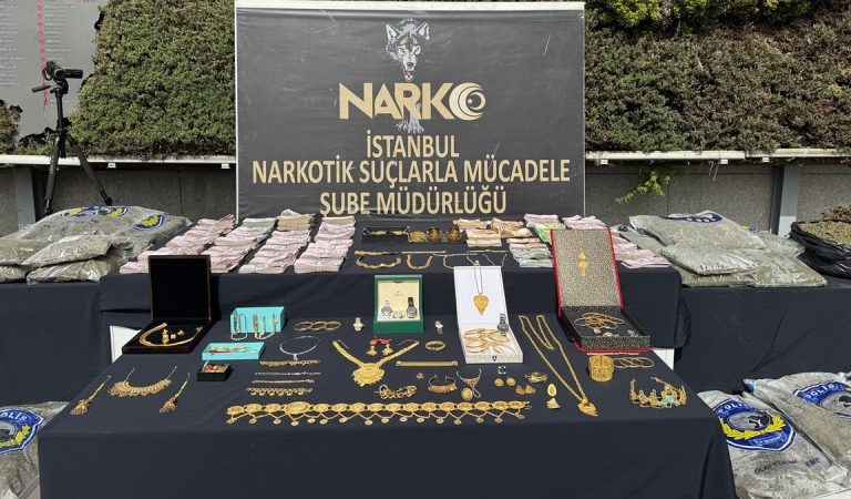 Global ölçekli “Orkinos-Bulut” operasyonunda yakalanan 240  kuşkulu adliyede