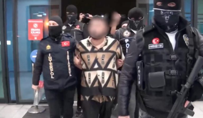 Kırmızı bültenle aranan 3 kişi daha yakalandı