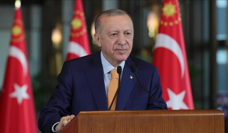Cumhurbaşkanı Erdoğan kabine sonrası konuşuyor