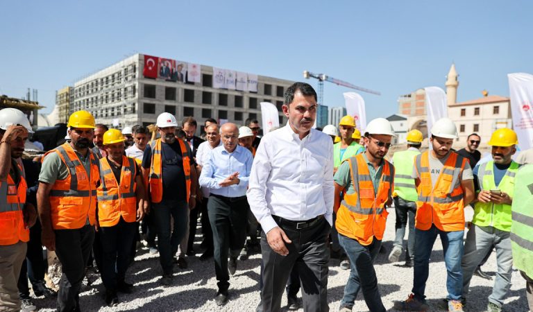 İstanbul’da Murat Kurum başkanlığında kentsel dönüşüm tepesi