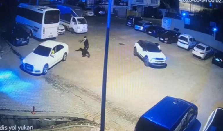 Kağıthane’de kalaşnikoflu taarruz: Önünü kesip kurşun yağdırdılar
