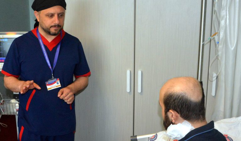 Kahramanmaraş’ta uyuşturucudan kalp kapağı çürüyen hasta, metal kapakla hayata tutundu