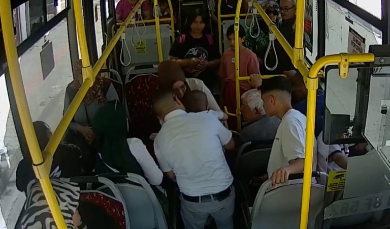 Karaman’da otobüs sürücüsünün Heimlich hareketi bebeğin hayatını kurtardı