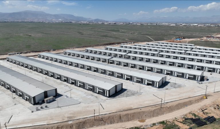 Sarsıntı bölgesine sağlanan yurt dışı kaynaklı finansman fiyatı 6,4 milyar doları buldu
