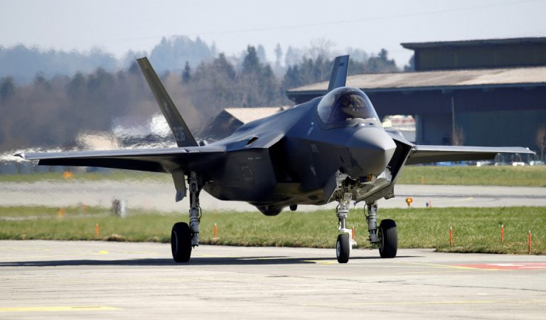 Türkiye’nin F-35 atağı Atina’yı korkuttu: Rum lobisi seferber oldu