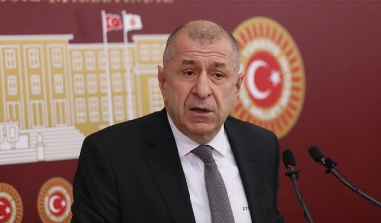 Ümit Özdağ hastaneye kaldırıldı